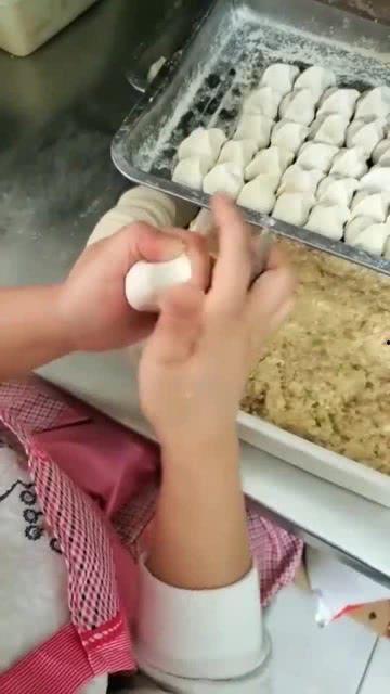包饺子视频最简单方法,包饺子视频教程,简单易学!